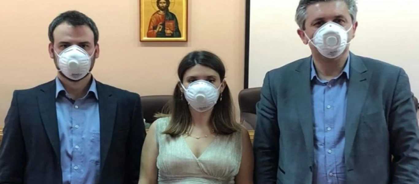 Άρτα: «Γιατί παντρευτήκαμε εν μέσω πανδημίας» (φώτο)